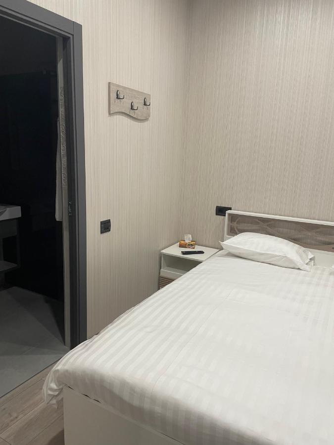 Park Avenue Hotel Jereván Kültér fotó