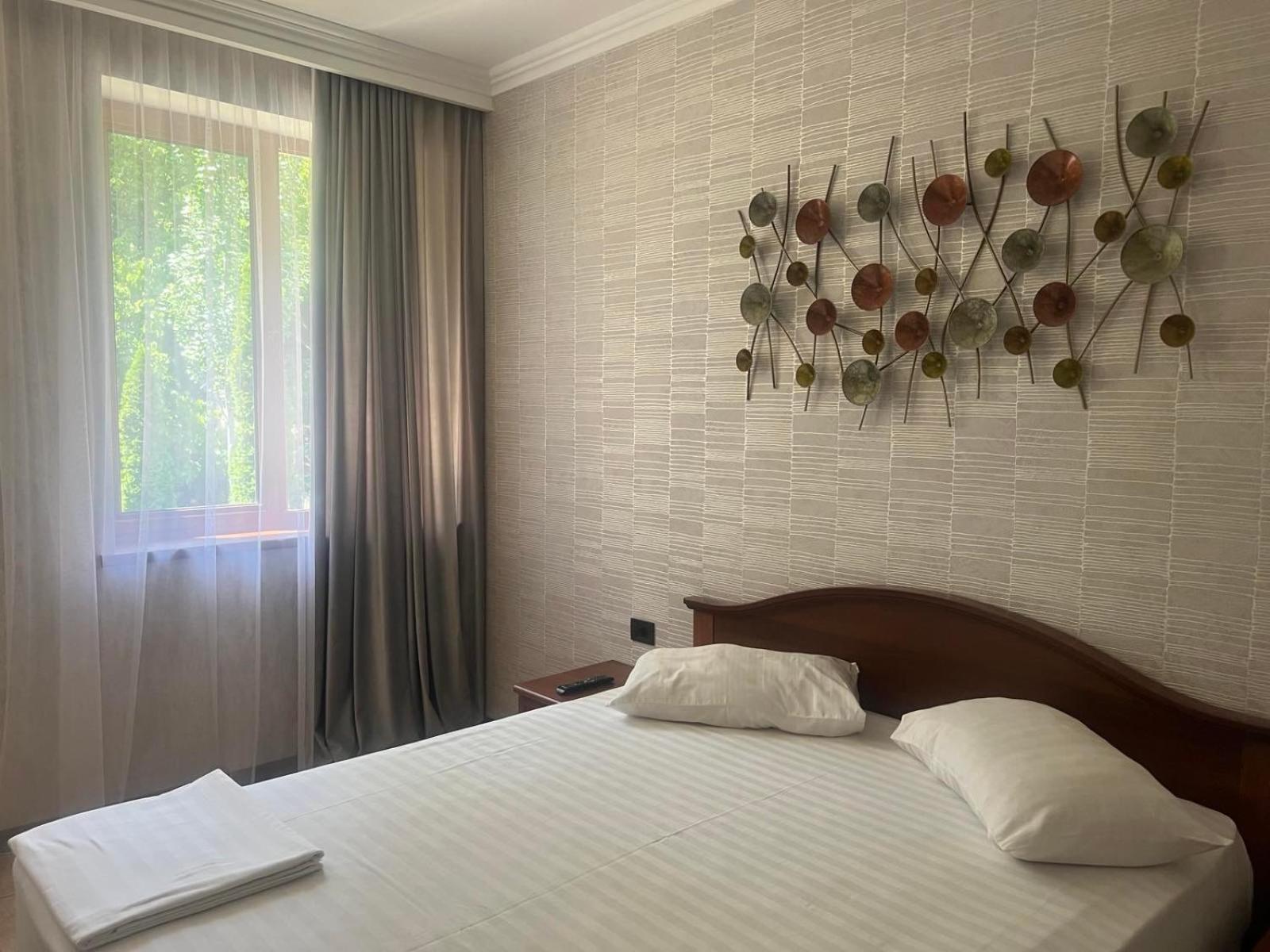 Park Avenue Hotel Jereván Kültér fotó