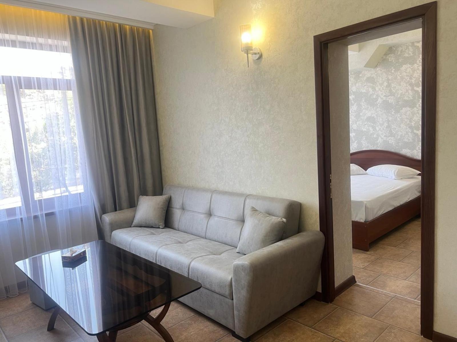 Park Avenue Hotel Jereván Kültér fotó