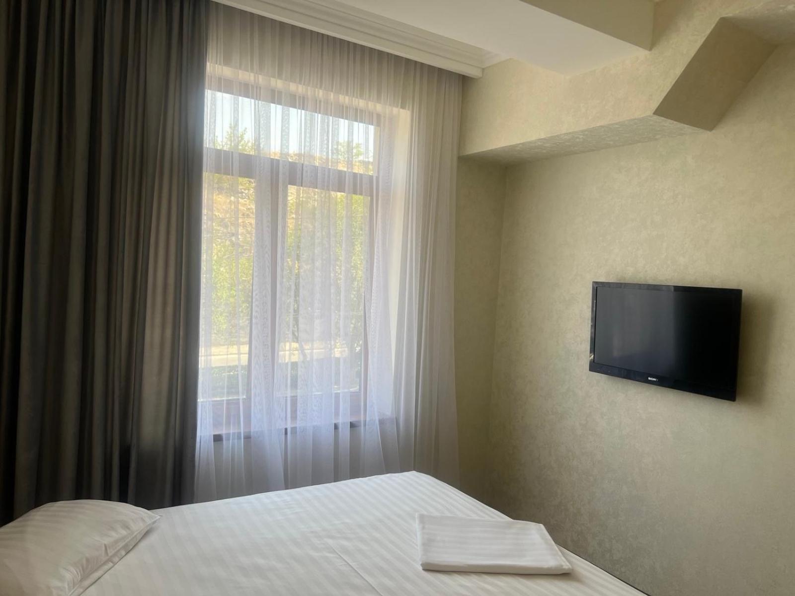 Park Avenue Hotel Jereván Kültér fotó
